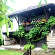 Autentico 200 anni vecchia casa ristrutturata in vendita nelle montagne vicino a Gabrovo