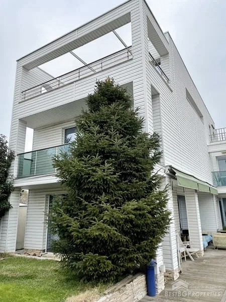 Casa di design in vendita a Plovdiv