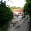 Terra di sviluppo in vendita con un vecchio edificio vicino a Plovdiv