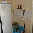 Sotto casa di prezzo di mercato vicino Dobrich