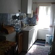 Sotto casa di prezzo di mercato vicino Dobrich