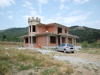 Casa in vendita vicino a Kazanlak
