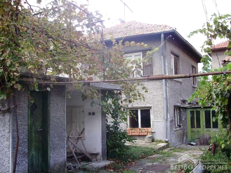 Casa in vendita in Provadiya