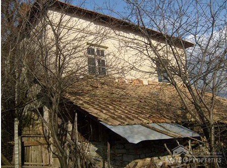 Casa in vendita nelle montagne vicino a Gotse Delchev