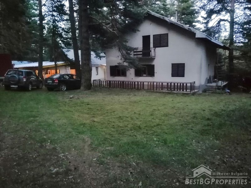 Casa in vendita in montagna vicino a Plovdiv
