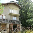 Casa in vendita nelle montagne vicino a Sofia