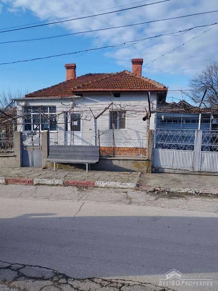 Casa in vendita nella città di Glavinitsa