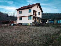 Casa in vendita nelle vicinanze di Vratsa