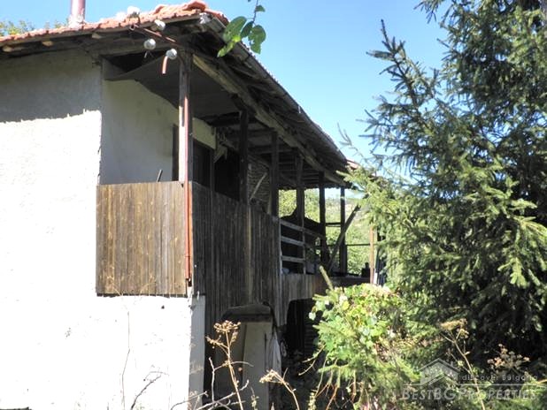Antico casale in vendita vicino a Dam Sopot