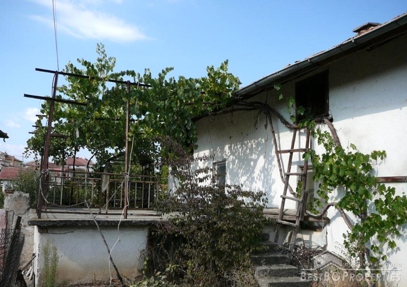 Casa in vendita vicino Hadzhidimovo