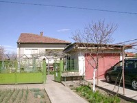 Casa in vendita vicino a Kozloduy
