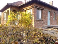 Casa in vendita nei pressi di Polski Trambesh