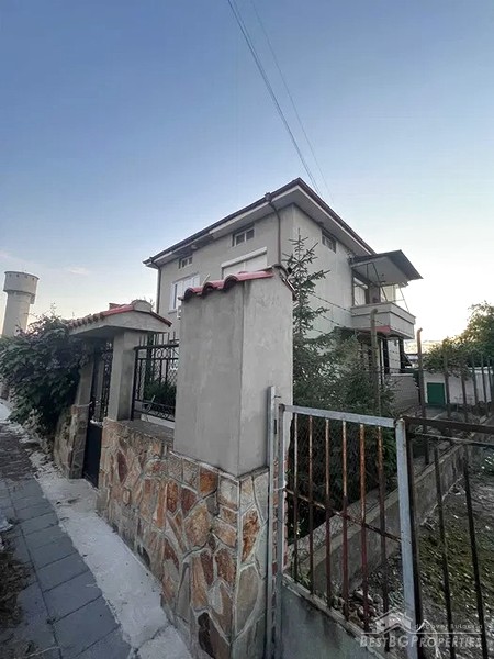 Casa in vendita vicino alla città di Plovdiv