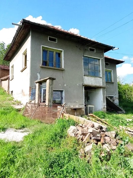 Casa in vendita vicino alla città di Cherven Bryag