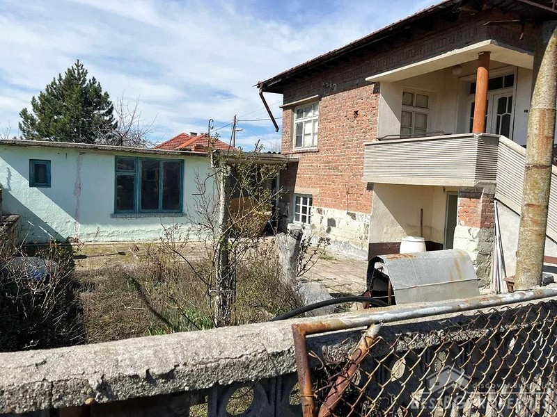 Casa in vendita vicino alla città di Dimitrovgrad