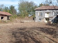 Casa in vendita vicino alla città di Pavlikeni