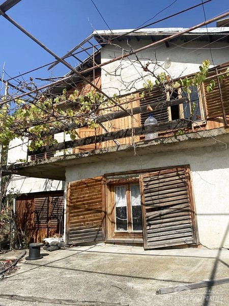 Casa in vendita non lontano da Plovdiv
