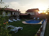 Bella casa nuova con piscina in vendita vicino a Pazardzhik