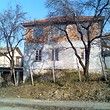 Casa massiccia nel piede del km di Rodopi 5 di montagna lontano da Plovdiv