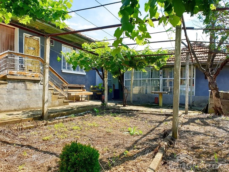 Casa ordinata in vendita vicino a Veliko Tarnovo