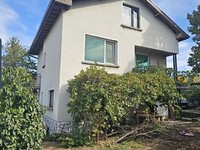 Bella casa in vendita in montagna vicino a Samokov