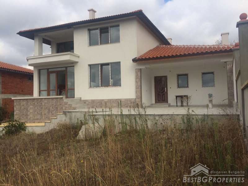 Nuova casa per la vendita vicino a Burgas