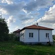 Bella casa in vendita vicino a Pernik