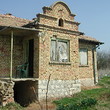 Casa vecchia con 2300 sq.m. Giardino