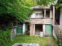 Vecchia casa in vendita nella città di Gabrovo