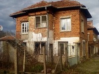 Vecchia proprietà rurale in vendita vicino a Berkovitsa