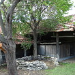 Casa bella costruita nello stile bulgaro tradizionale