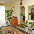 Shoumen vicini realmente begli di casa di villaggio