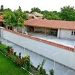 Shoumen vicini realmente begli di casa di villaggio