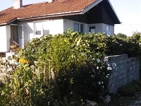Casa solida in vendita a sud di Burgas