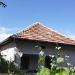 Casa solida in vendita con ampio cortile a 20 minuti da Vratsa