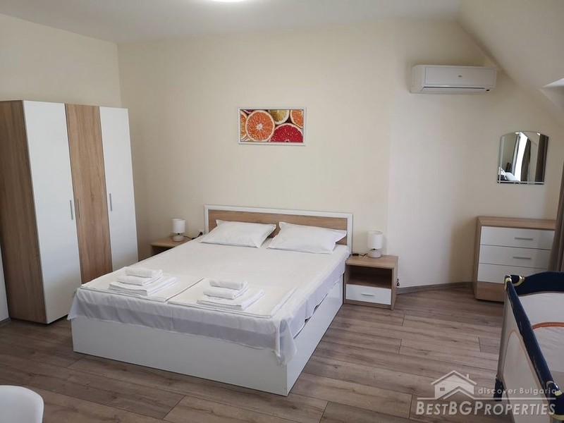 Spazioso nuovo appartamento in vendita nella località balneare di Chernomorets