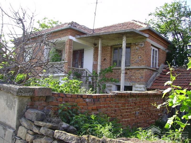 Due casa di piano vicino Karnobat