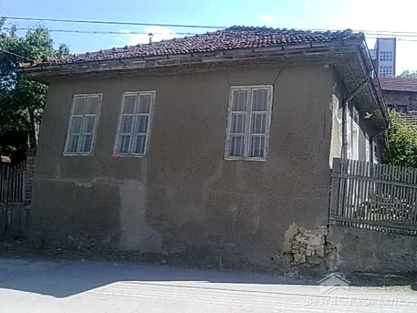 Due case in vendita su un terreno comune del territorio in Oryahovo