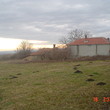 Casa di villaggio con Varna vicino enorme di recinto