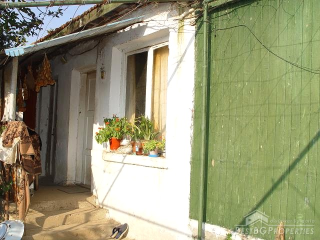 Piccola casa in vendita vicino a Bourgas