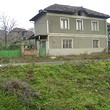 Casa di 2 piani in vendita vicino a Pleven