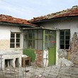 Casa sulla strada maestra per Burgas