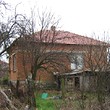 Casa con 3000 M di Sq fa del giardinaggio