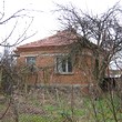 Casa con 3000 M di Sq fa del giardinaggio