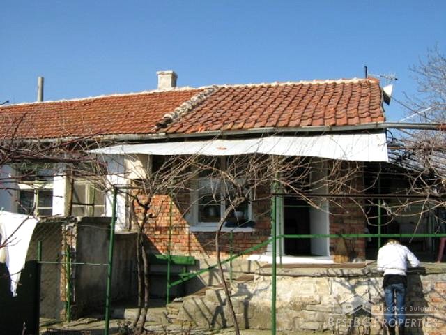 Casa con 3000 M di Sq fa del giardinaggio