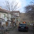Casa con un grande giardino