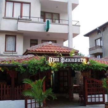 Albergo bello in un 9 km di resort lontano da Sozopol