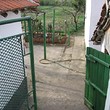 Casa bella con un giardino enorme