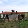 Casa bella con un giardino enorme