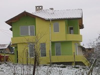 Casa in vendita sul lago di Mandra